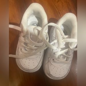 Baby white Air Force ones infant 4c